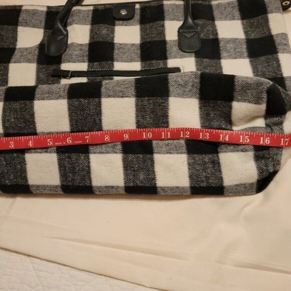 Weekender 2 piece set Black Plaid large tote small handbag - Picture 7 of 12